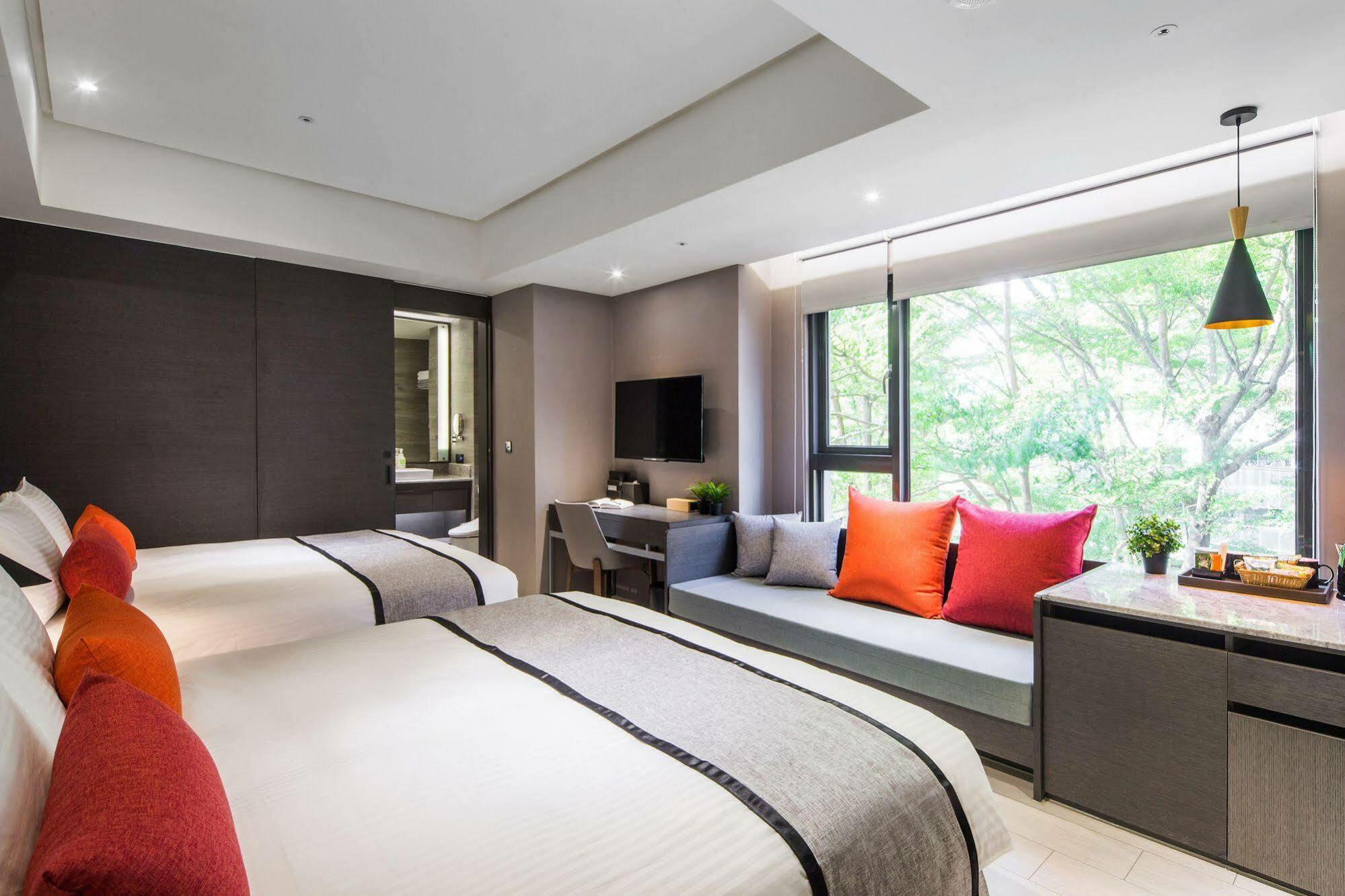 Icasa Hotel - By Cosmos Creation 台中 外观 照片
